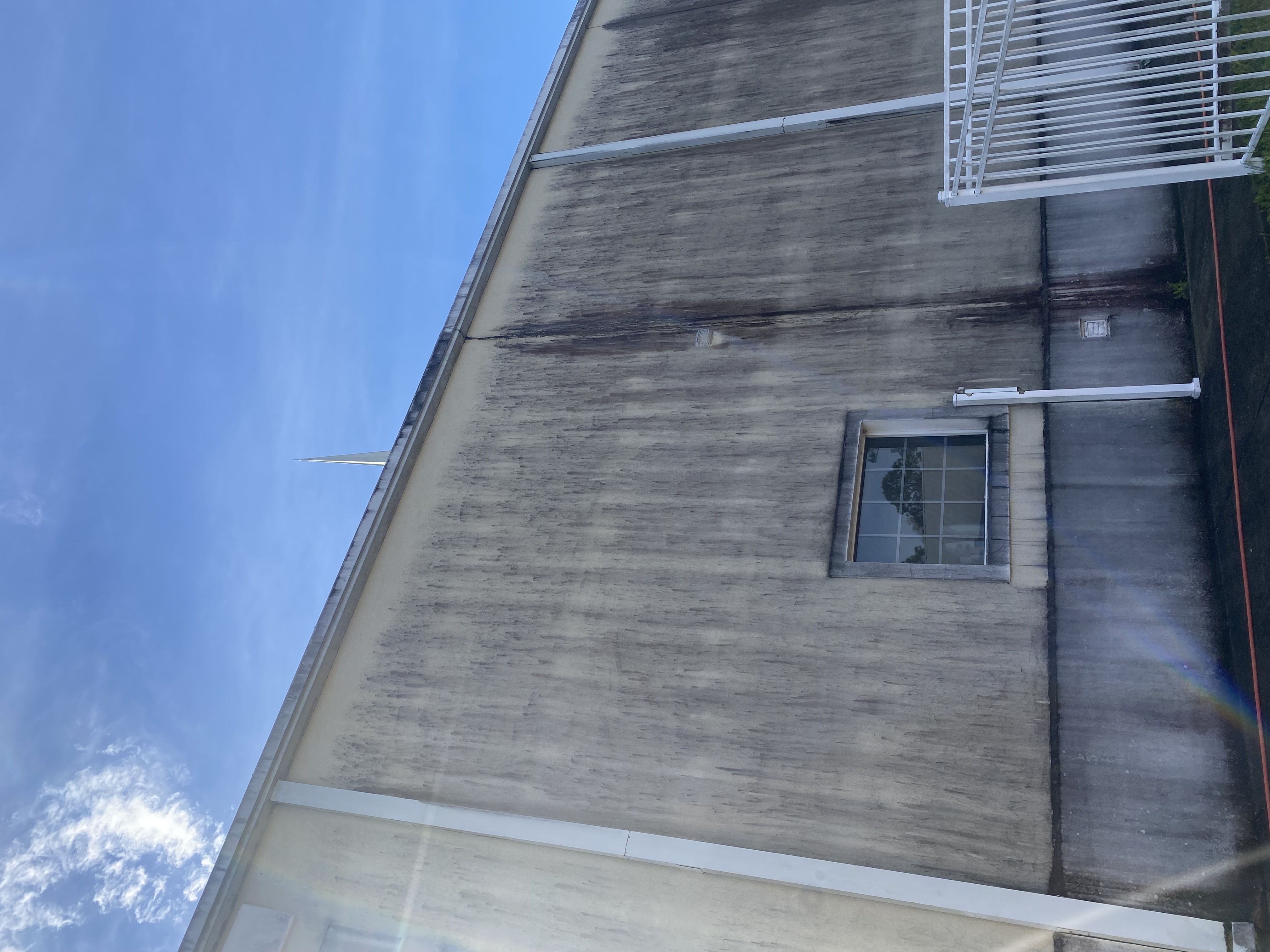 Commercial Softwashing and Pressure Washing in Gautier, Mississippi