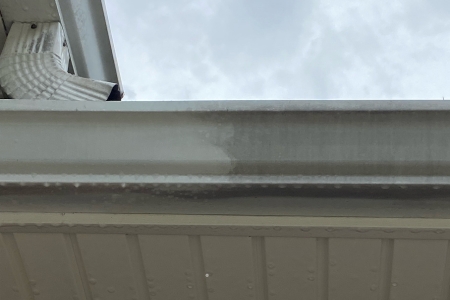 Gutter brightening